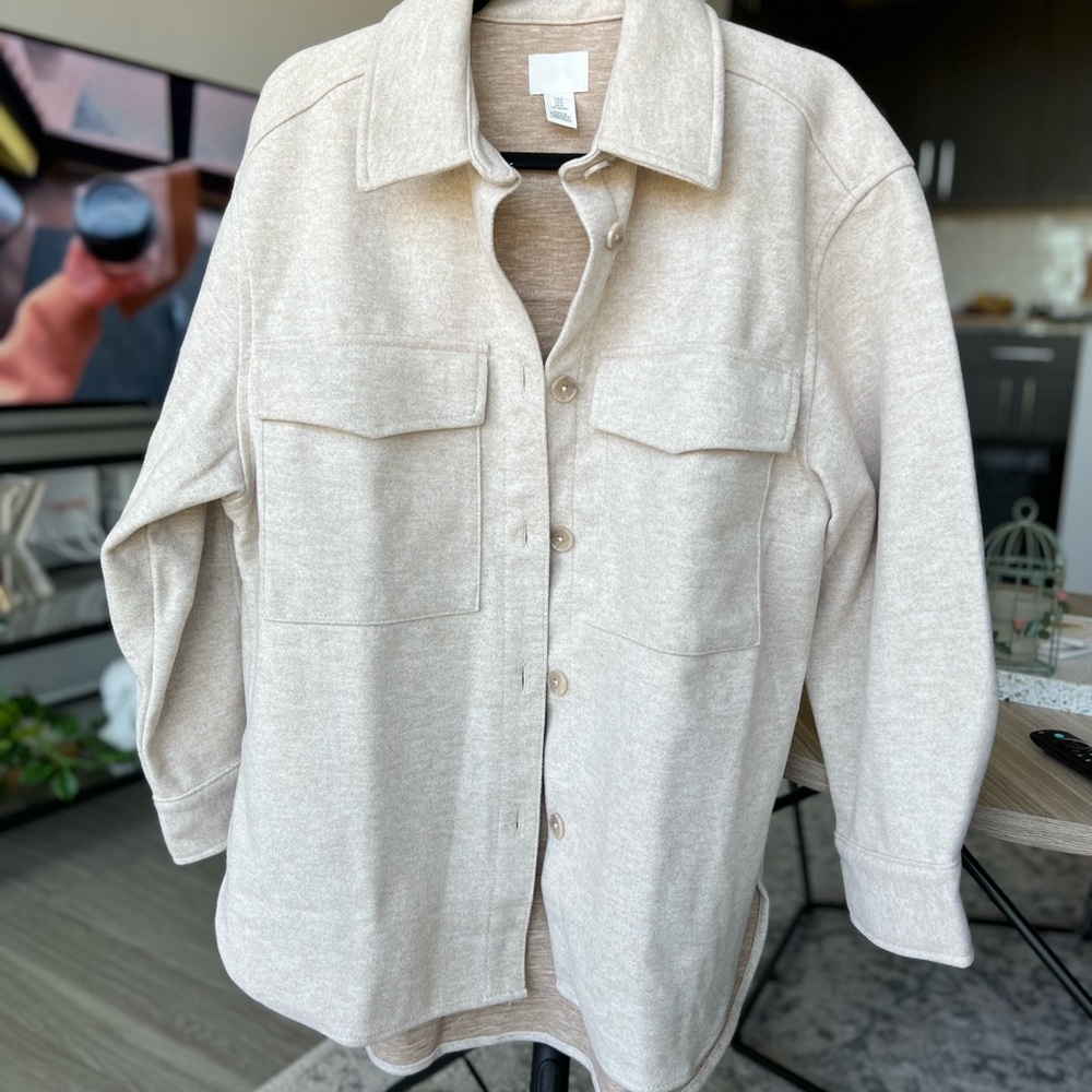H&M cream shacket size M
